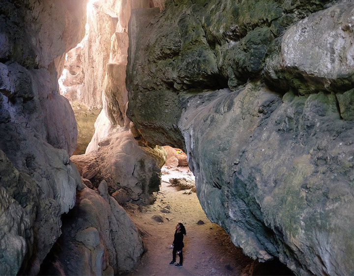 Batu Cermin Cave