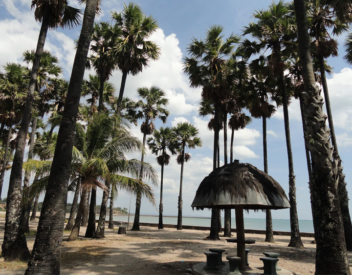 Lesiana beach