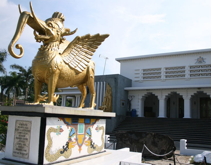 Sultan's Collection in the museum